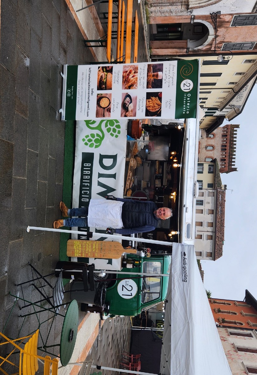 Ruote Bollenti a Pordenone, tre giorni di street food e folklore in Piazza Risorgimento