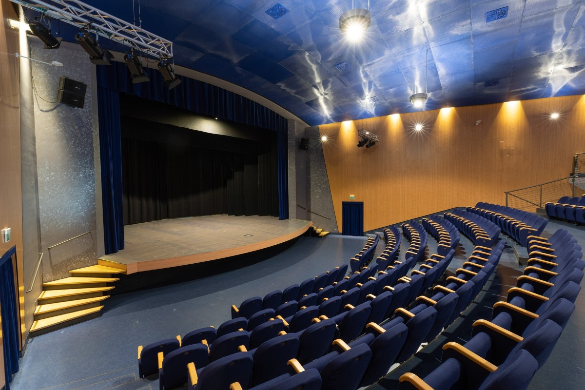 Precenicco, stagione teatrale 2026-2027: abbonamenti dal 12 ottobre e 4 spettacoli