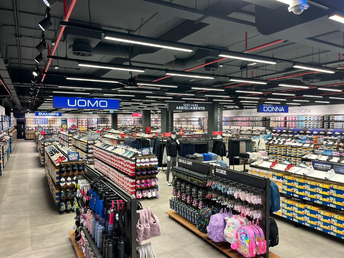 Skechers amplia la rete in Italia: nuovo negozio anche a Castelfranco Veneto