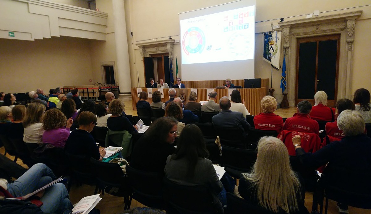 Udine invecchia: over 65 al 27,1% e un residente su quattro vive solo