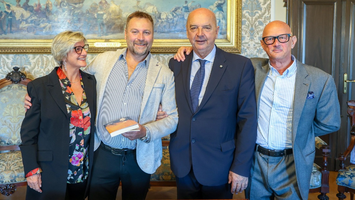 Trieste, Andrea Comisso in Comune: incontro con il sindaco Roberto Dipiazza