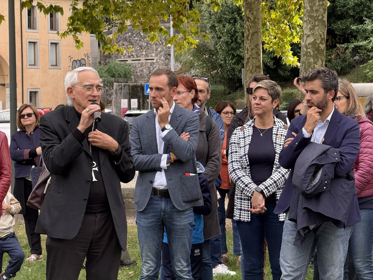 Udine, 250 ragazzi in cammino con la Lampada di Assisi per il Giro della pace
