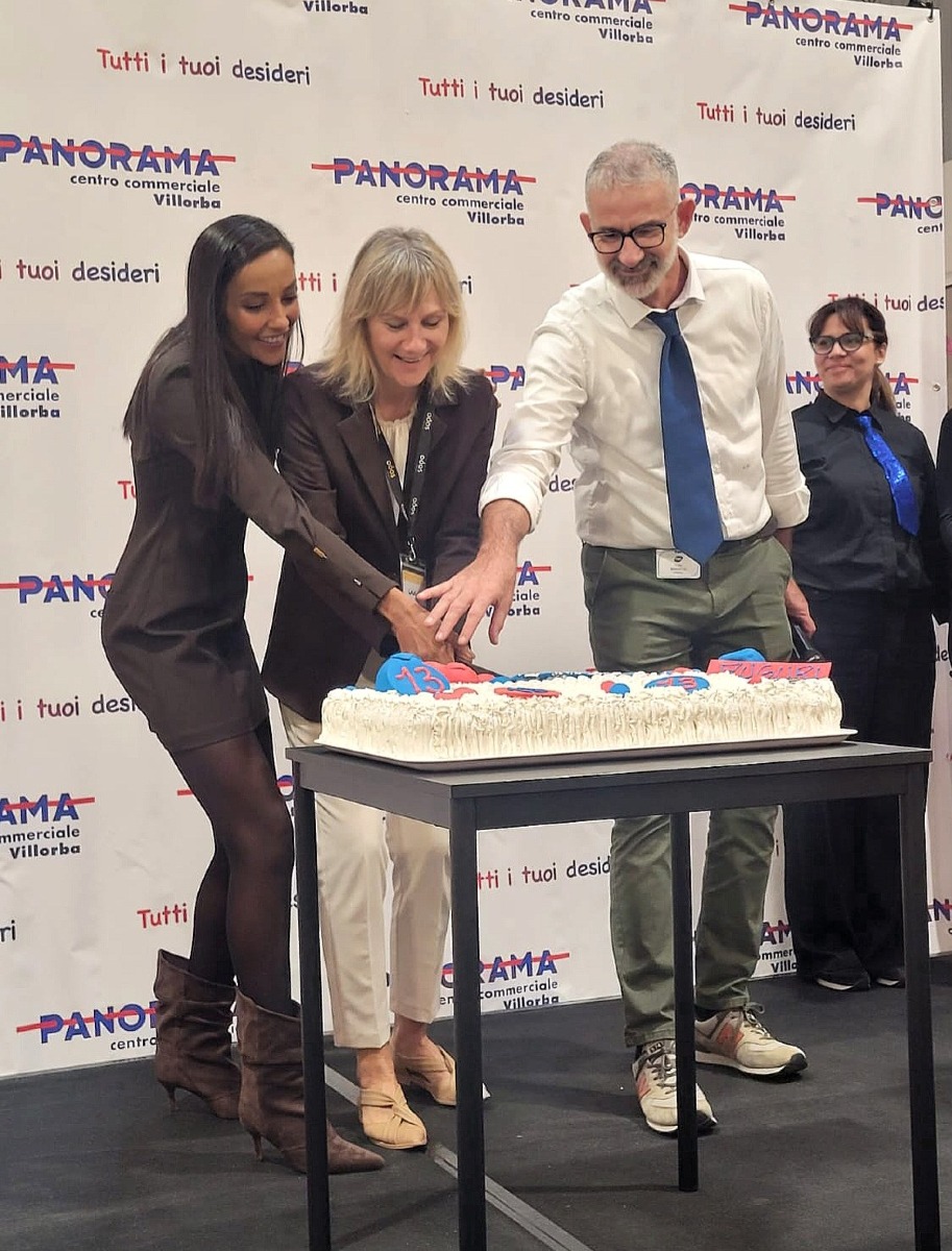 Juliana Moreira a Villorba per il compleanno di Panorama: folla e origini venete
