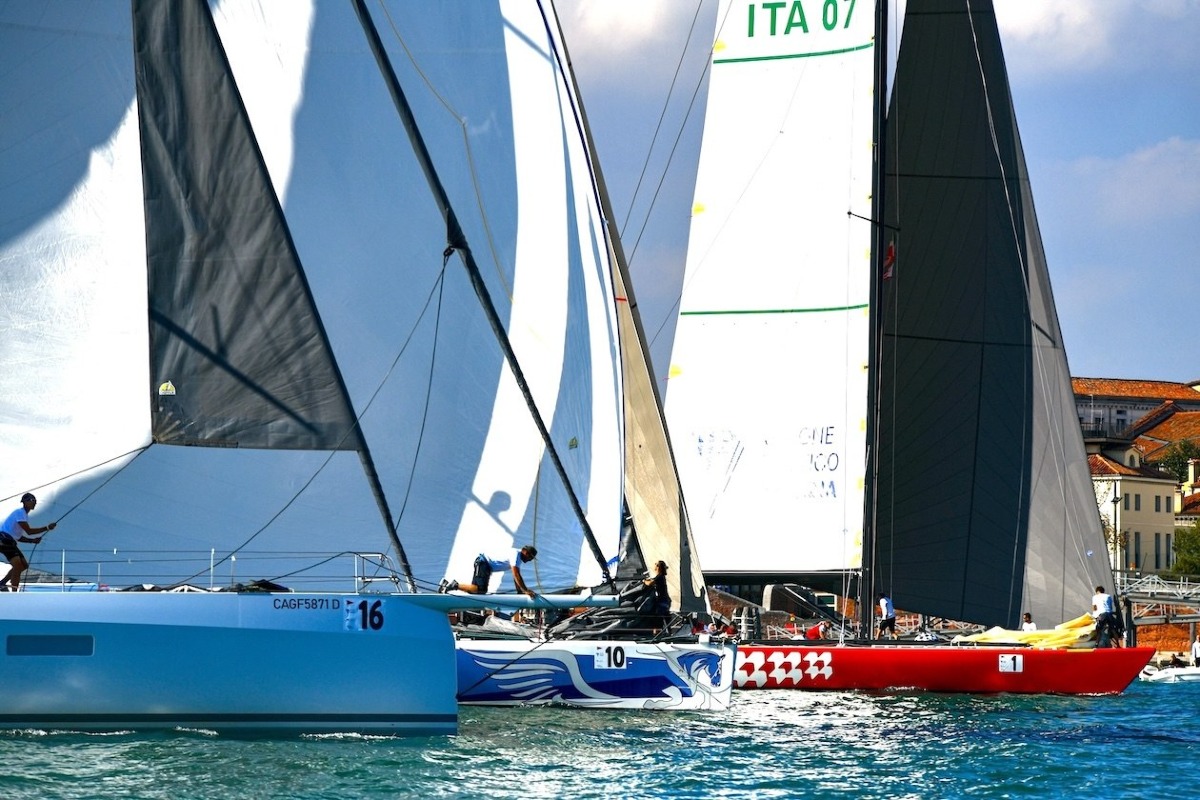 Prosecco DOC Shockwave³ vince la Venice Hospitality Challenge nel bacino di San Marco