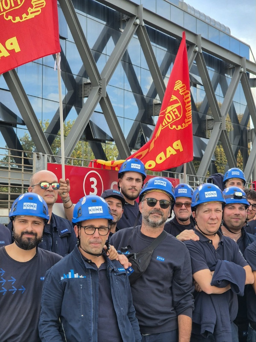Kone, sciopero e presidio a Padova contro il nuovo software di gestione