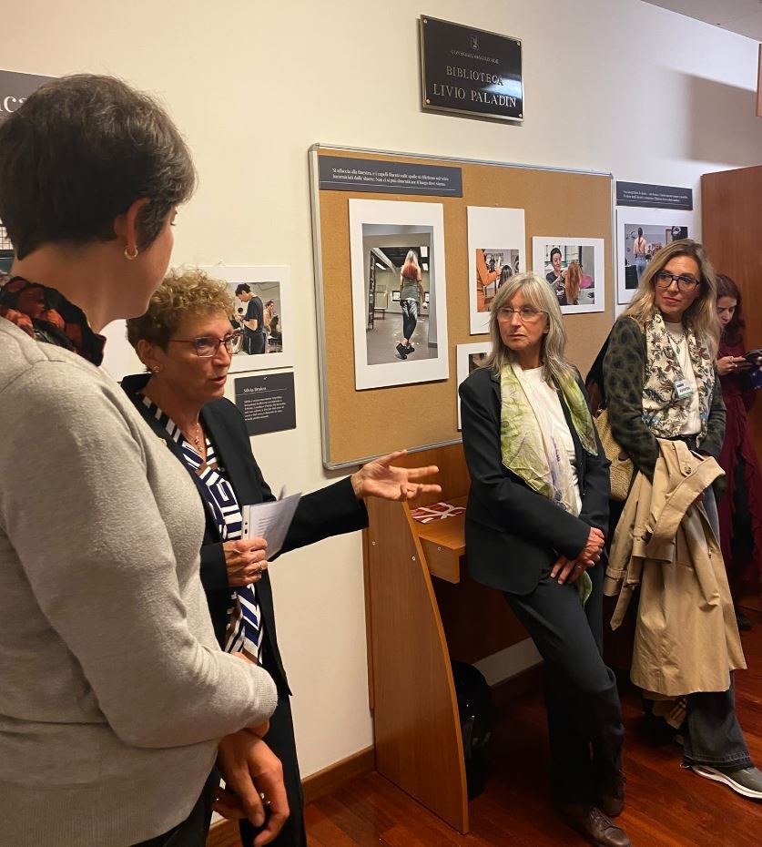 "Obiettivo quarto piano", a Trieste la mostra che racconta i laboratori al Coroneo