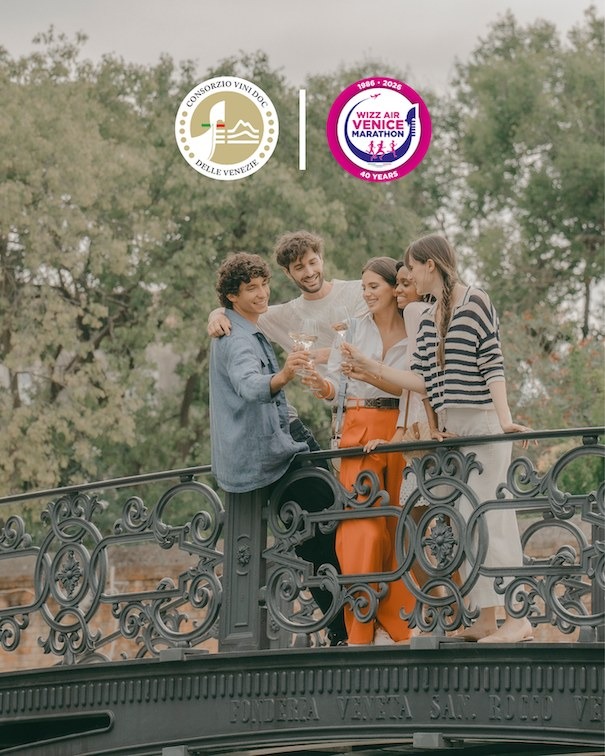 Pinot Grigio DOC Delle Venezie alla Venicemarathon 2026 come Official Wine