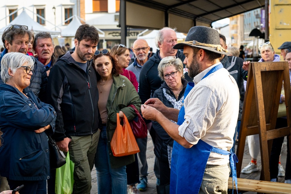Tolmezzo, “Il Filo dei Sapori” con degustazioni, mostre e Triathlon dell'Agricoltore