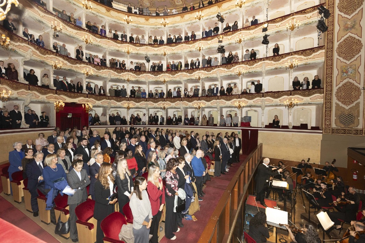 Treviso, tutto esaurito per il debutto de “La traviata” al Teatro Del Monaco