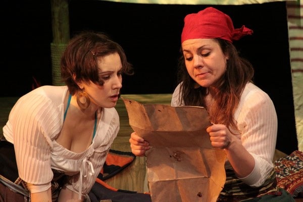 Fagagna, “Piratesse” al Teatro Vittoria per la rassegna Fila a Teatro