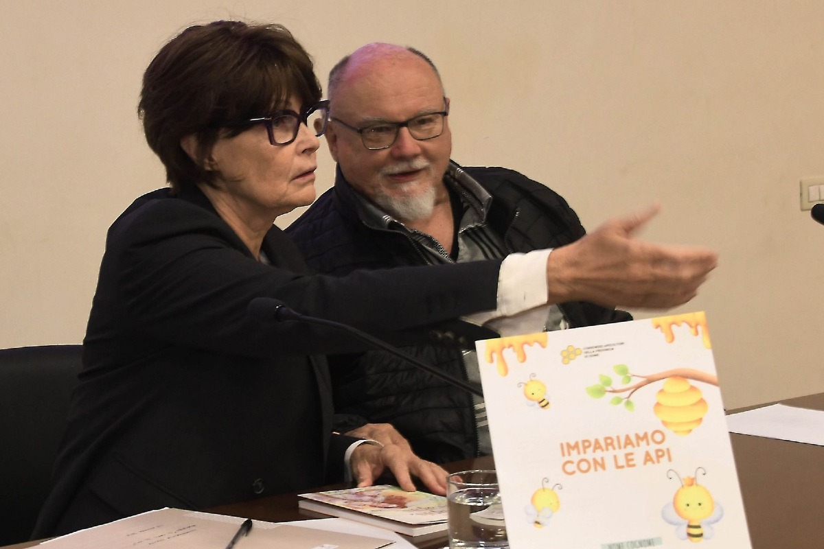 Un libro sulle api avvicina i bambini alla natura e alla storia di Aquileia